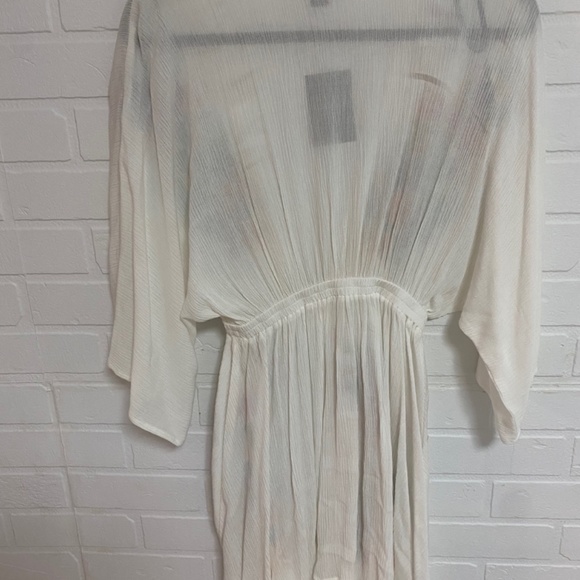 Coverup - Picture 5 of 6